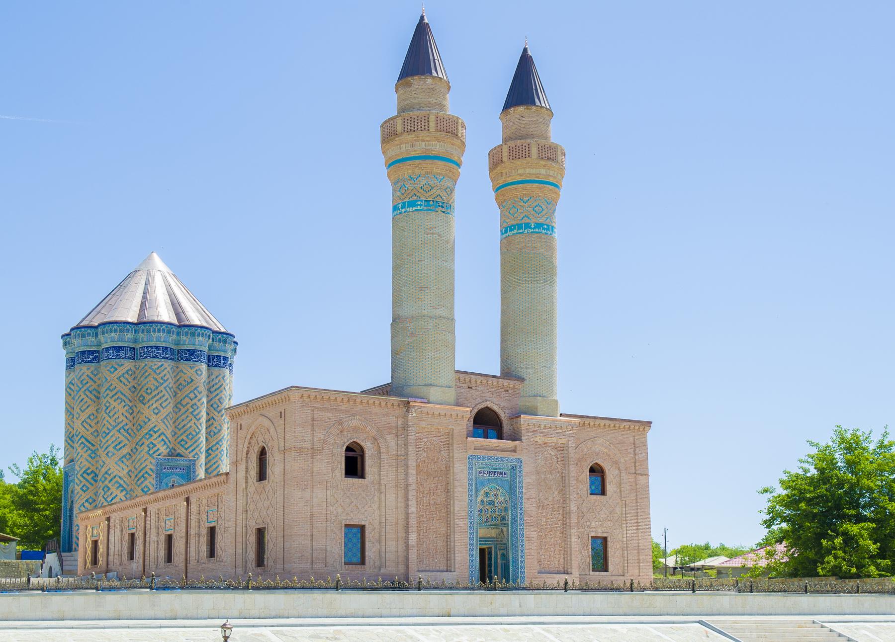 Qarabağlar Türbə Kompleksi